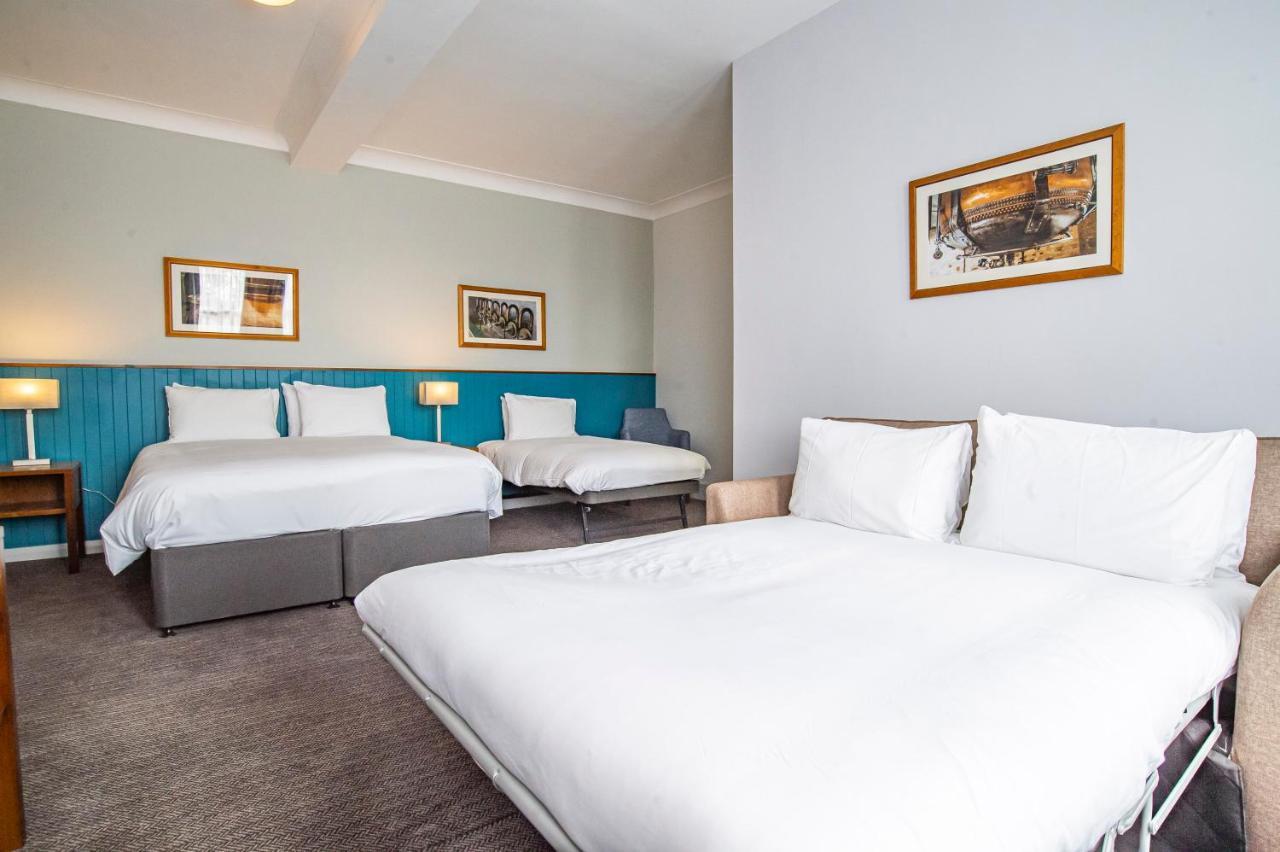 Highfield Hotel มิดเดิลส์บะระ ภายนอก รูปภาพ