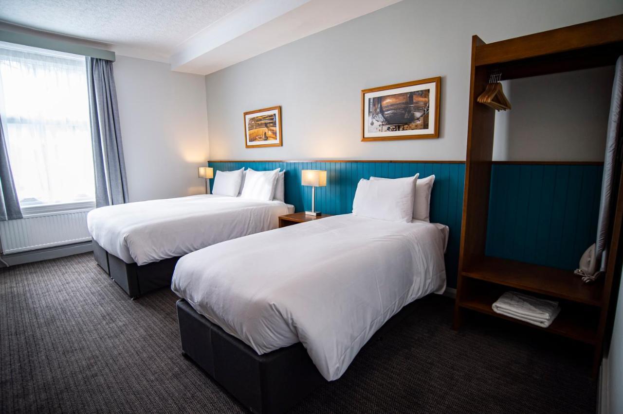 Highfield Hotel มิดเดิลส์บะระ ภายนอก รูปภาพ